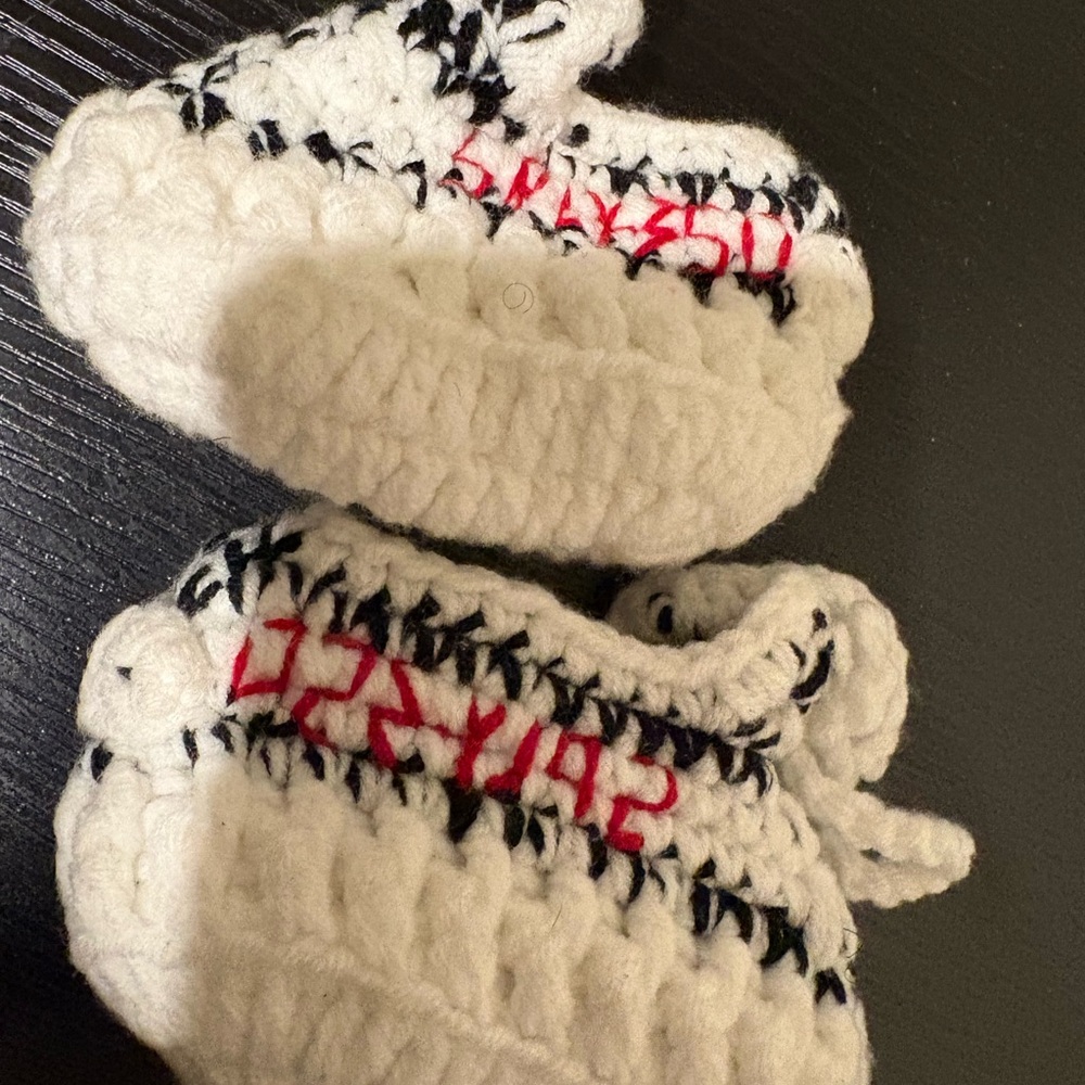 Inspired crocheting Cozy White and Black Knit Baby Booties